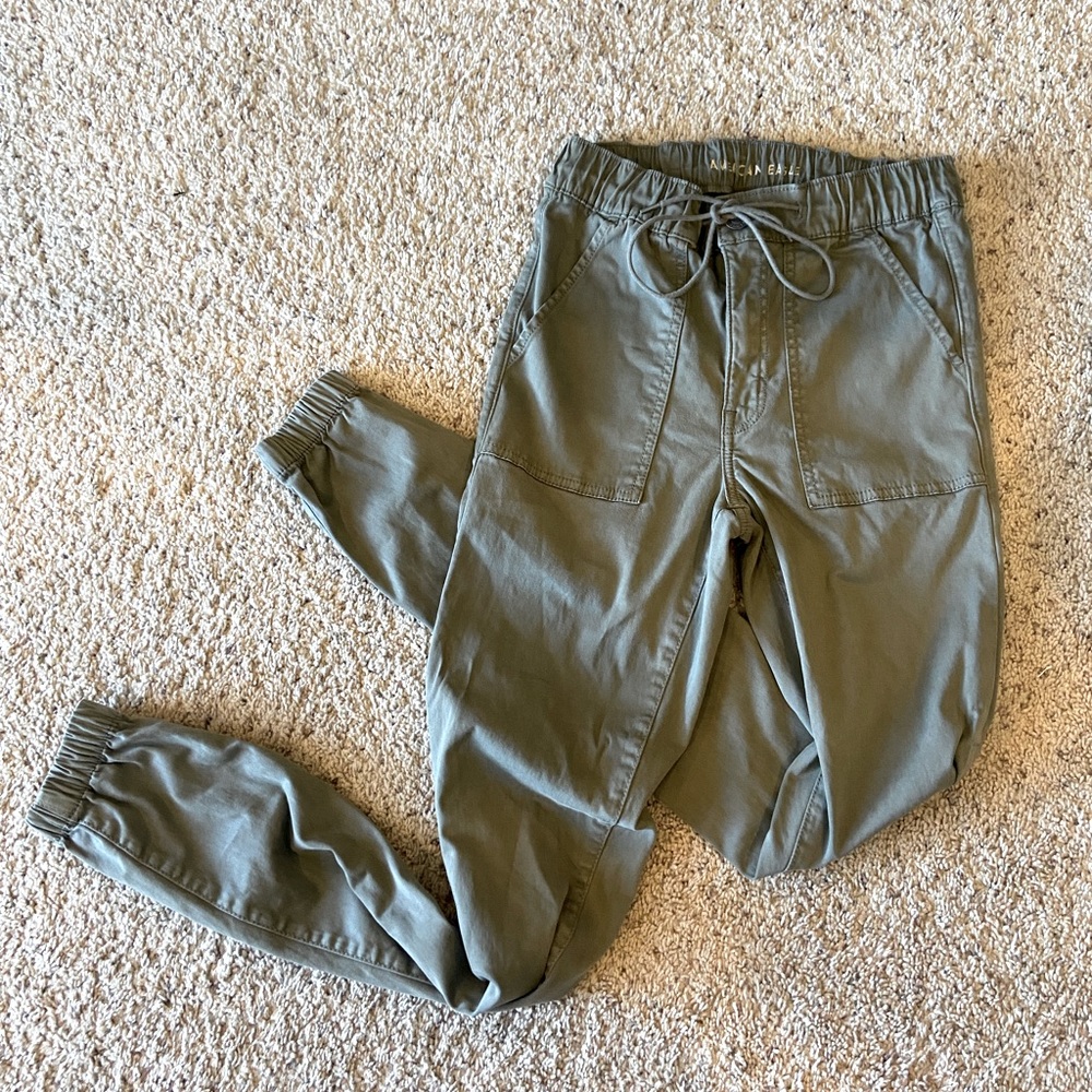 American Eagle Crop Pants Size 8 Extra Long